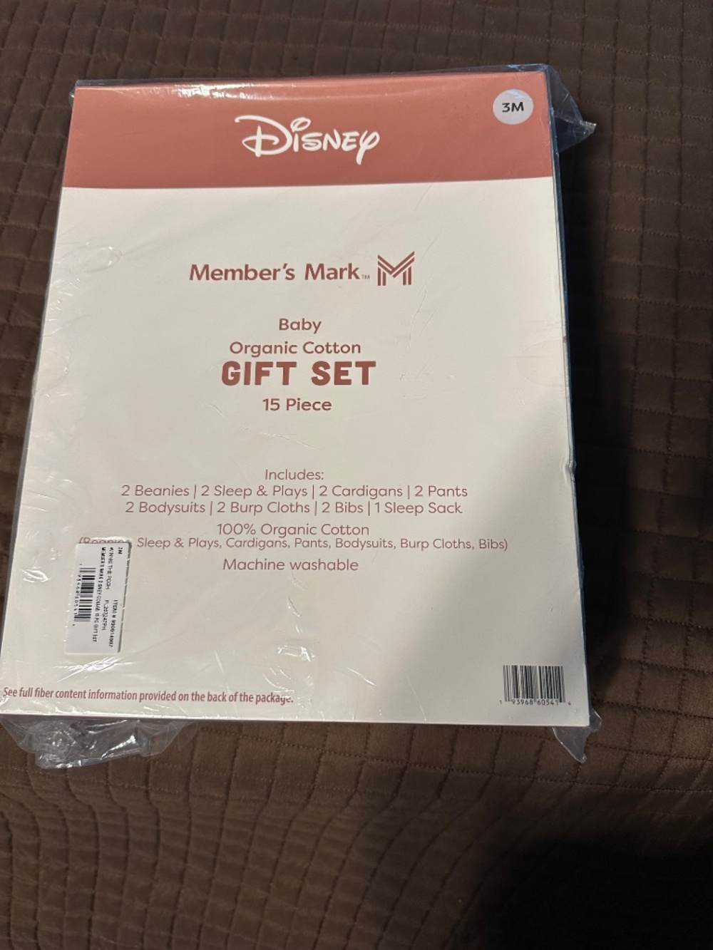 Member's Mark Disney Winnie the Pooh 15 piece gift set